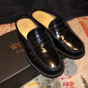 Weejun’s loafers